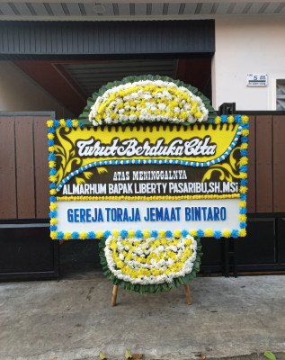 Papan Bunga Duka di Okbibab